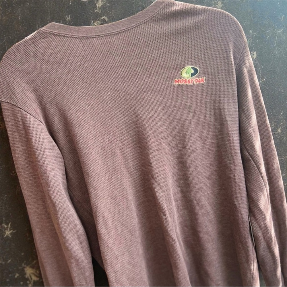 Mossy Oak Waffle Knit Long Sleeve in Maroon